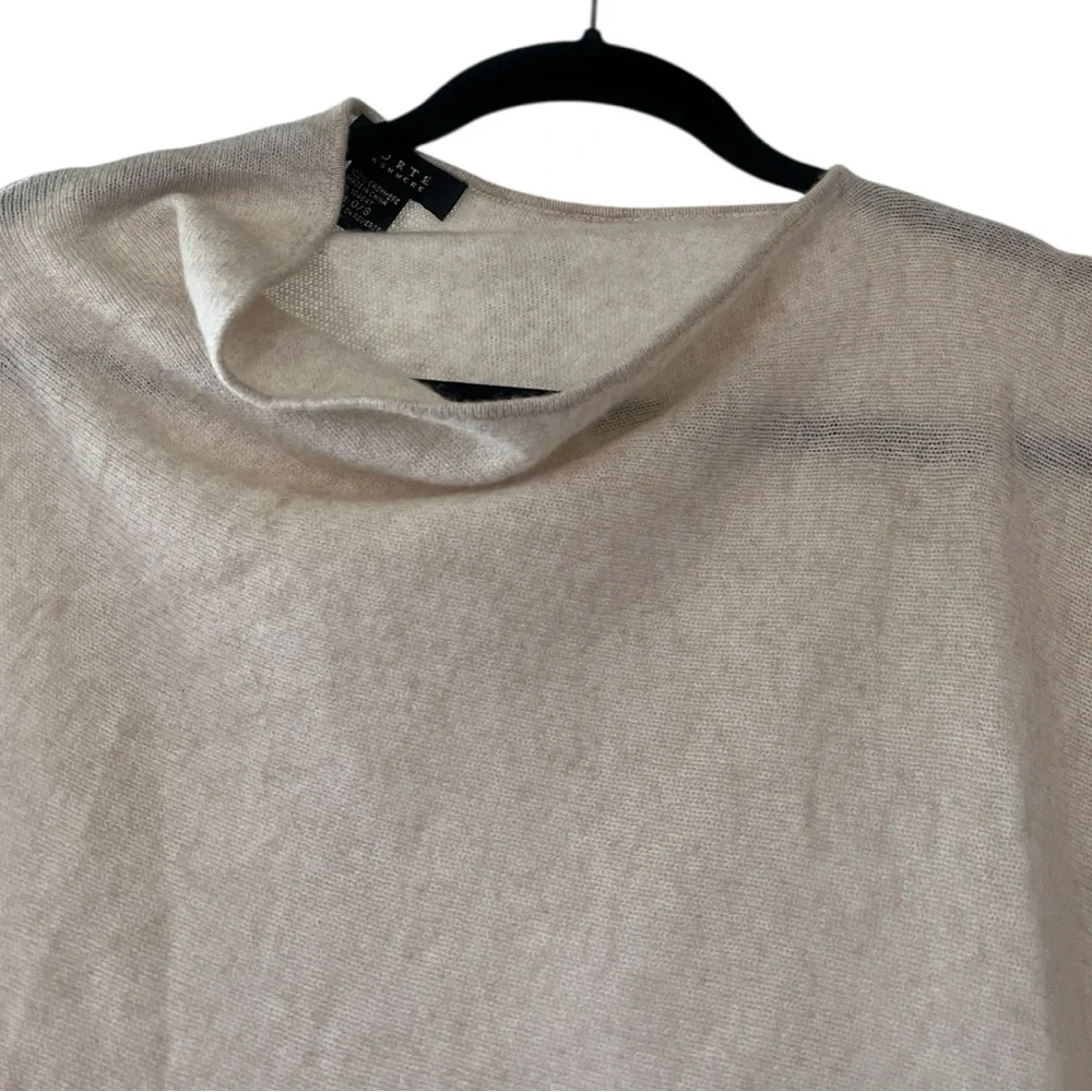FORTE Cashmere Poncho - Picture 4 of 5